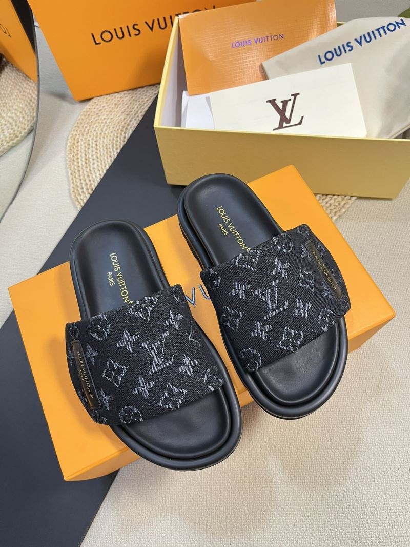 Louis Vuitton Slippers